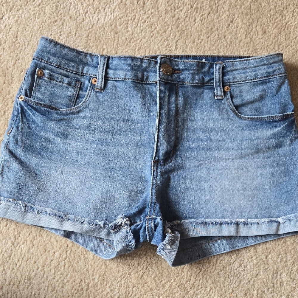 STS Blue Women's Light Blue Frayed Hem Denim Shorts